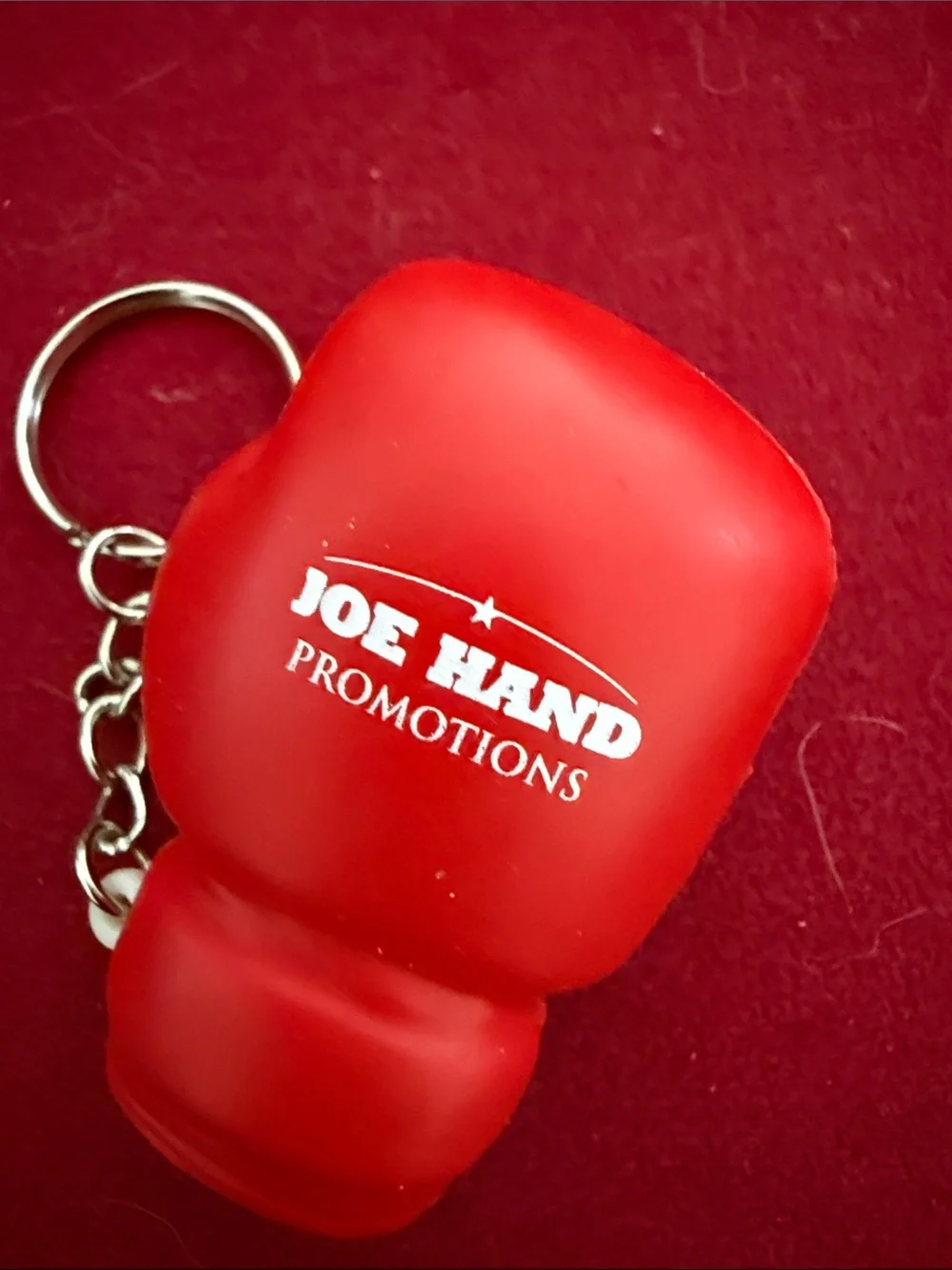 Red Boxing Glove Keychain - Stylish Women's Accessory 2
